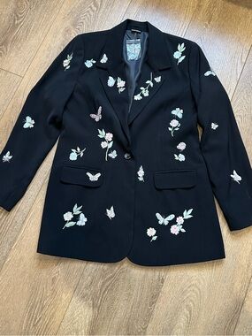 together black butterfly embroidered blazer no size tag see listing